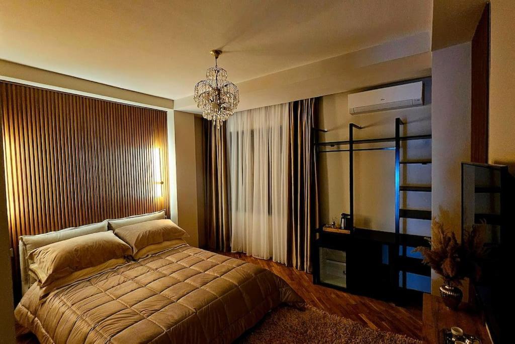 Blloku Suites, City Centre,ティラナ エクステリア 写真