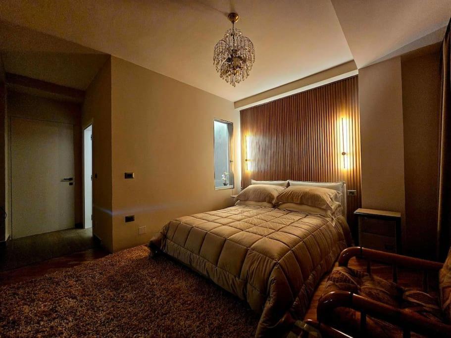 Blloku Suites, City Centre,ティラナ エクステリア 写真